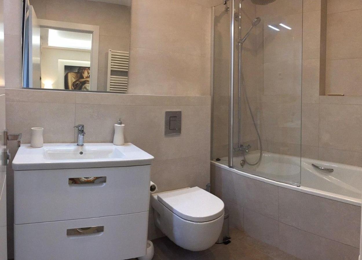Nuevo Apartamento Moderno Elisa - A 80 Metros De La Playa Para 5 Personas Sant Feliu de Guixols Εξωτερικό φωτογραφία